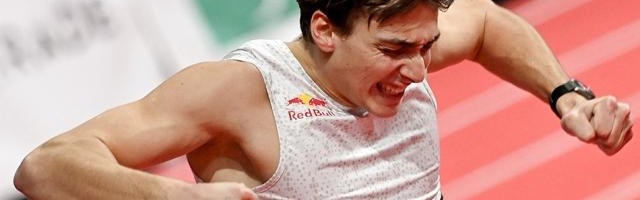 开云体育官网-杜普兰蒂斯破撑杆跳室内赛纪录 世锦赛继续冲击？