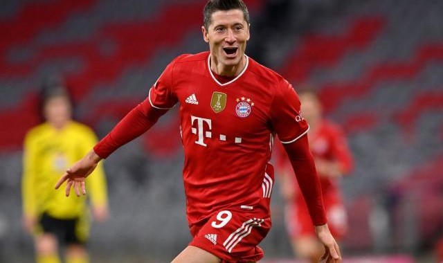 开云体育官网-马特乌斯评球：拜仁防守存忧 重臣缺席拖垮多特